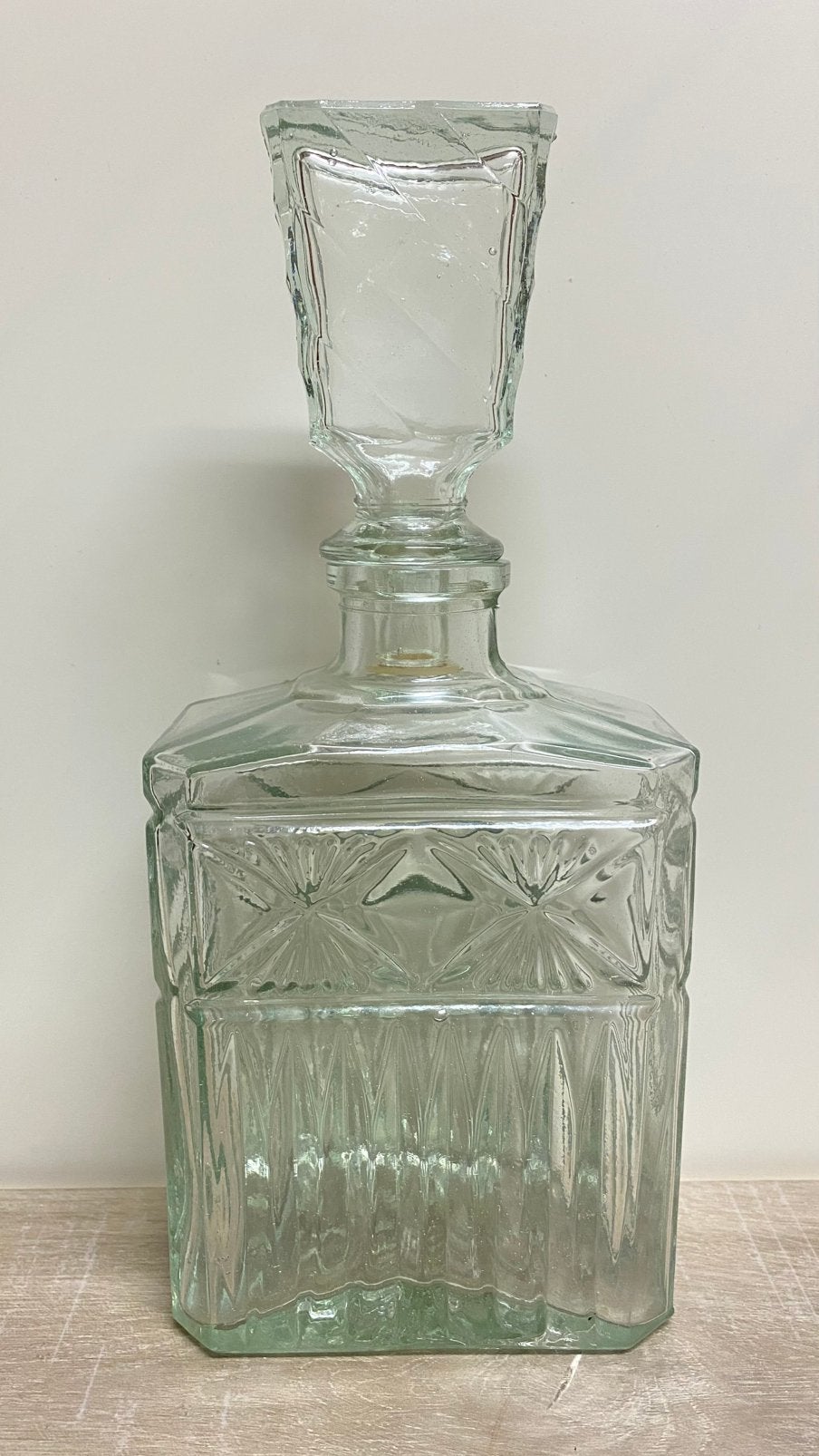 Handgeblazen Karaf van groen glas- perfect voor sterke drank, Ophalen of Verzenden