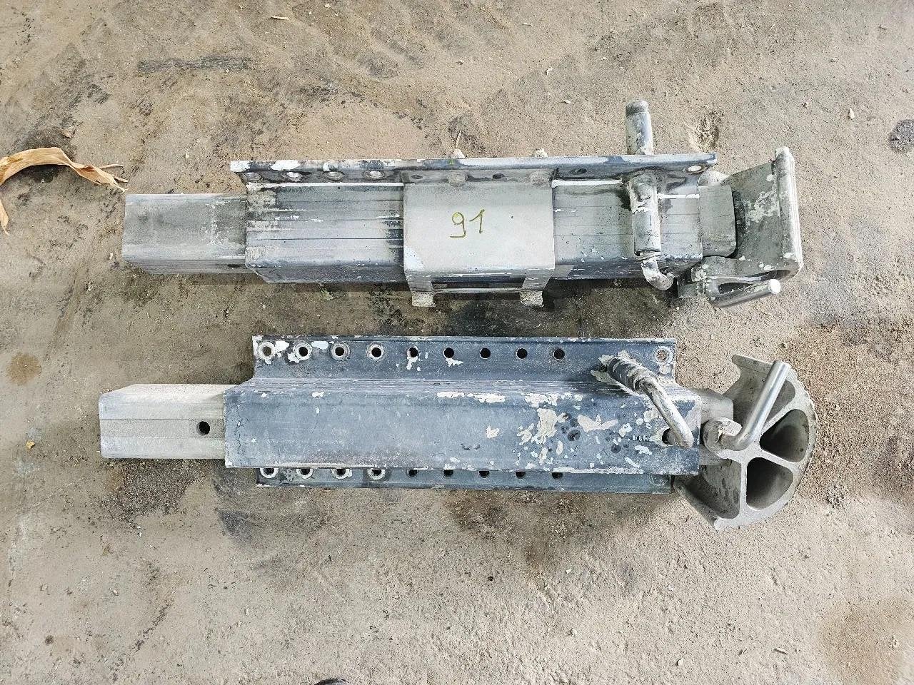 Jost Aluminum trailer support leg 80 cm-max 144 cm JOST Alum, Gebruikt