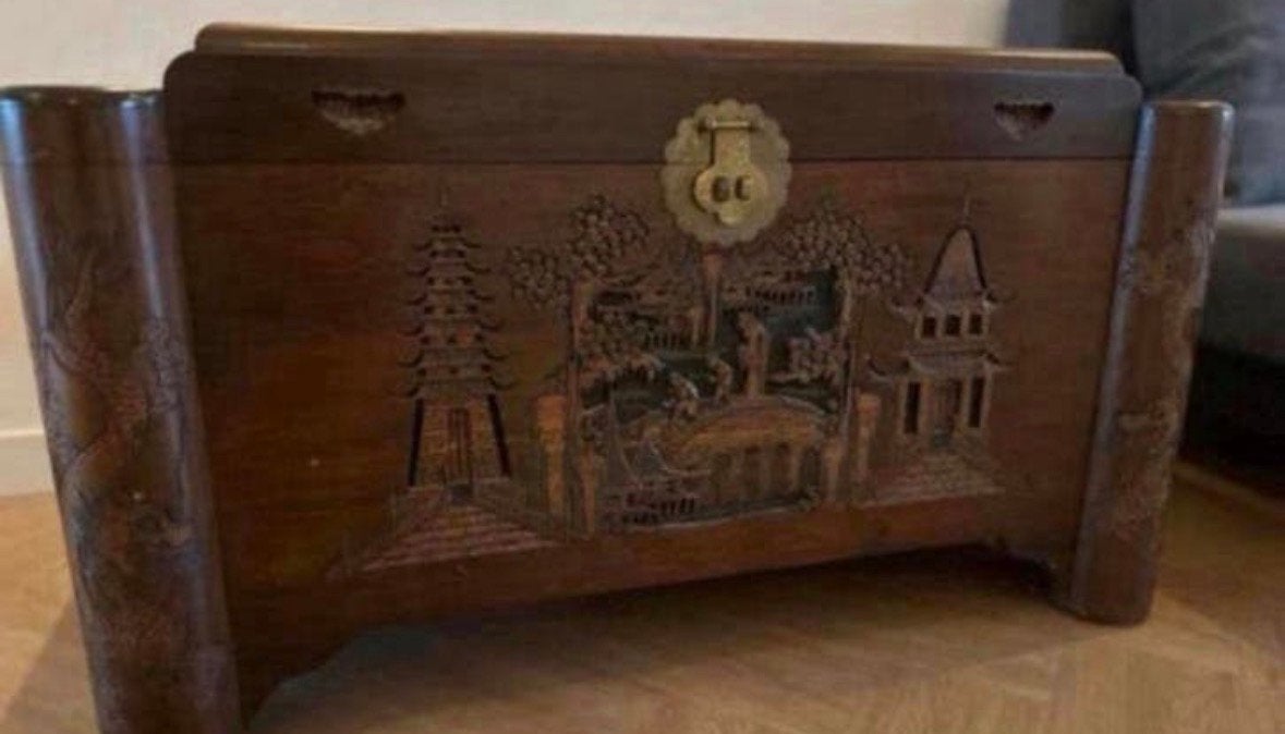 Chinese kamfer / dekenkist, Huis en Inrichting, Woonaccessoires | Kisten, Ophalen, Gebruikt, 50 tot 100 cm