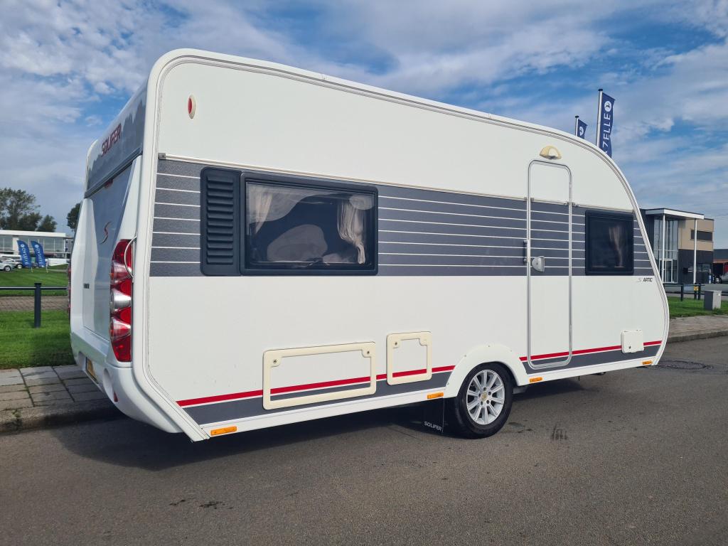 Solifer Artic 480, Caravans en Kamperen, Standaardzit, Solifer, Tot en met 4, Dwarsbed