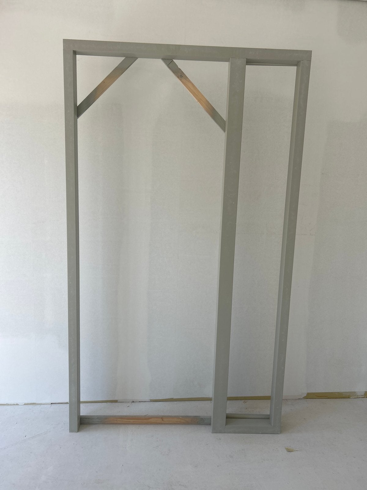 Meranti deurkozijn met zijlicht, Kalksponning 100mm, Doe-het-zelf en Verbouw, Deuren en Horren, Ophalen, Nieuw, Buitendeur, Hout