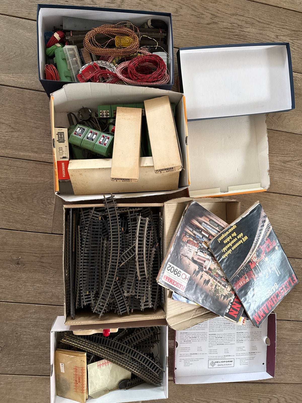 Grote Verzameling Fleischmann Model Treinen Set met Rails, Ophalen, Gelijkstroom, Fleischmann, Analoog