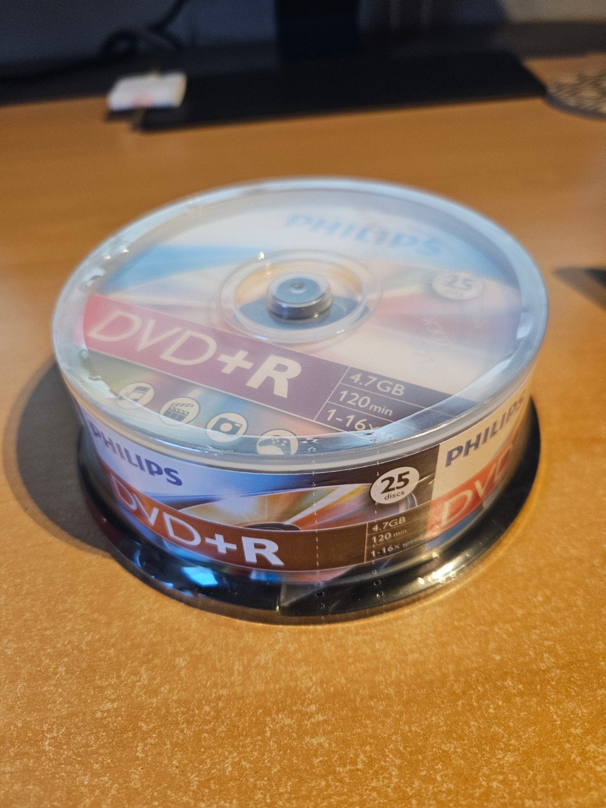 Philips DVD+R 4.7GB 120 min 1-16x (25 stuks), Nieuw, Ophalen of Verzenden, Dvd, Op spindel