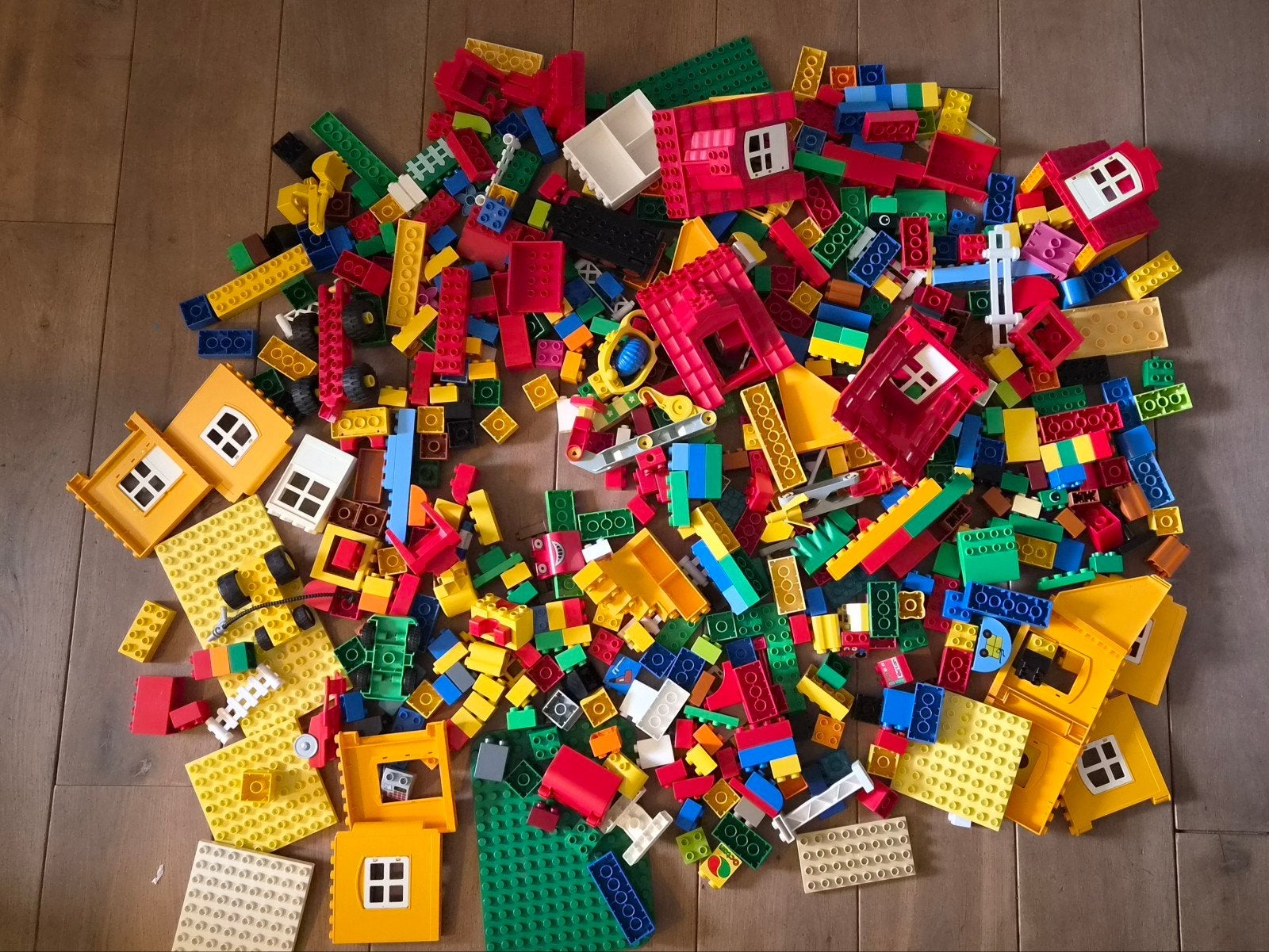 Grote partij diverse Lego Duplo bouwstenen (advertentie 3), Kinderen en Baby's, Speelgoed | Duplo en Lego, Gebruikt, Inclusief extra onderdelen