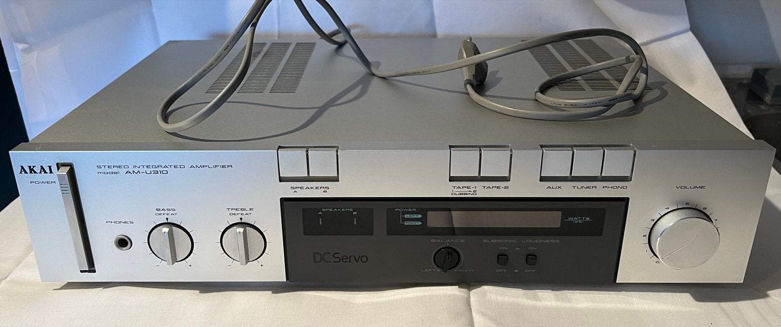 Akai AM-U310 Stereo Geïntegreerde Versterker, Overige merken, Ophalen of Verzenden, Zo goed als nieuw, 120 watt of meer