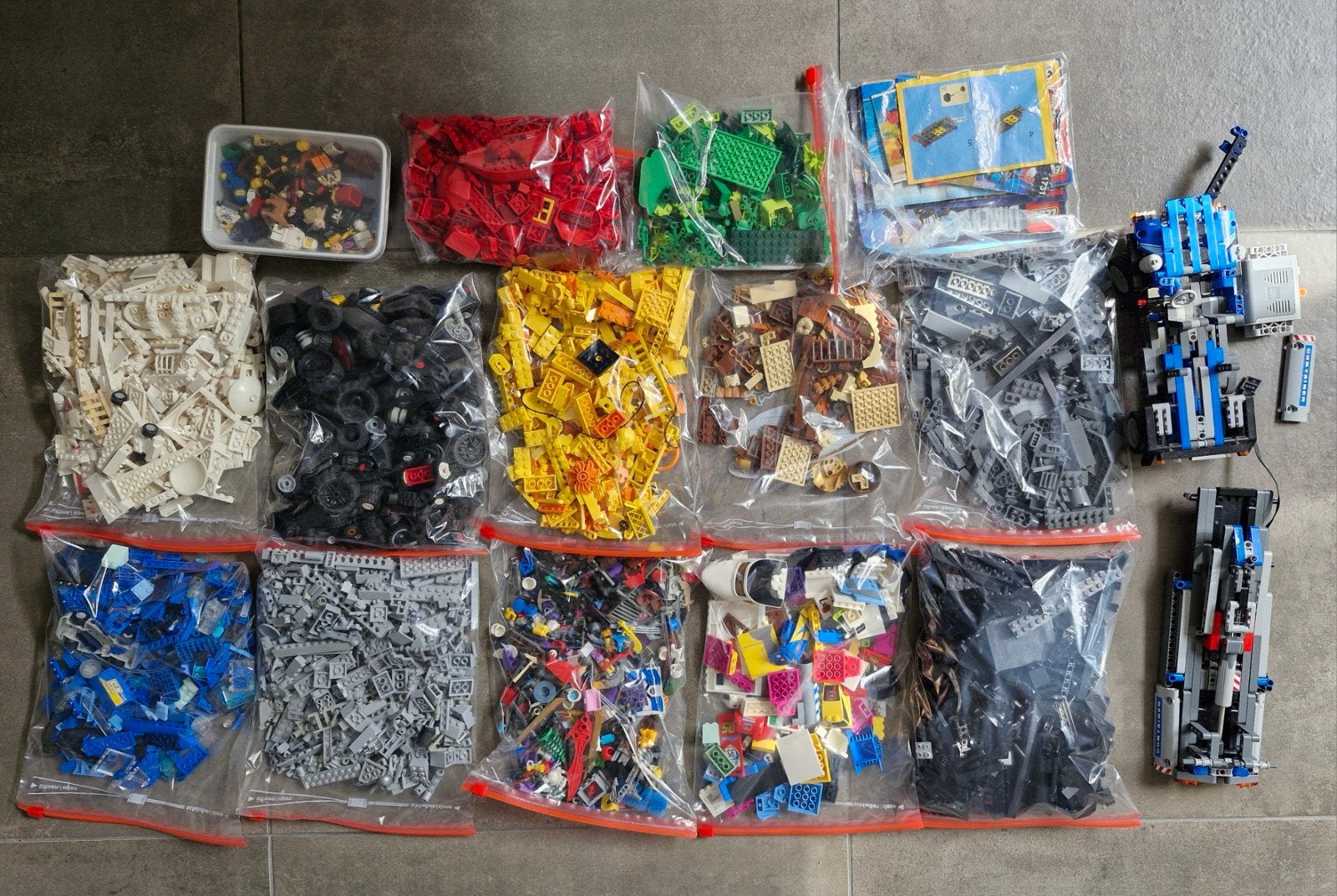 verzameling lego stenen minifigs, dieren en accessoires, Kinderen en Baby's, Ophalen of Verzenden, Gebruikt