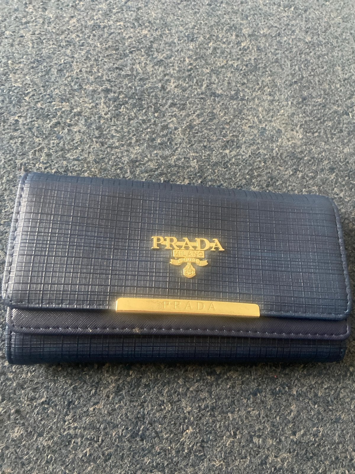 Prada portemonnee / kaarthouder in donkerblauw, Ophalen of Verzenden, Zo goed als nieuw, Blauw