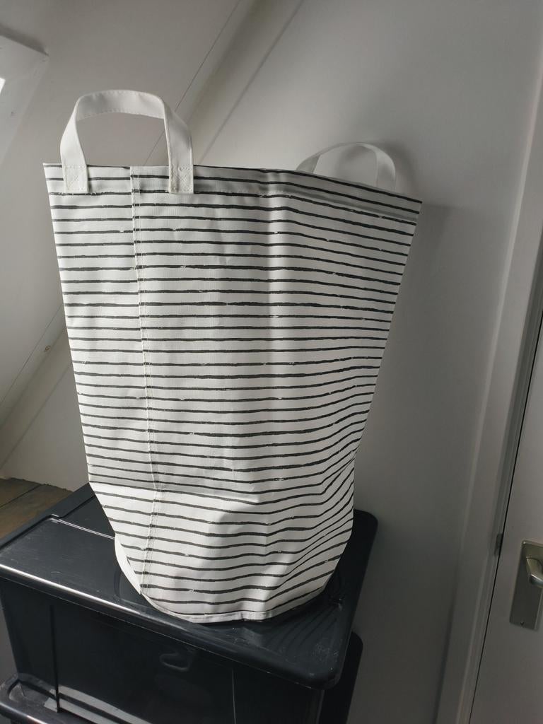 IKEA KLUNKA Waszak Wit met Zwarte Strepen, Huis en Inrichting, Ophalen of Verzenden, Overige typen