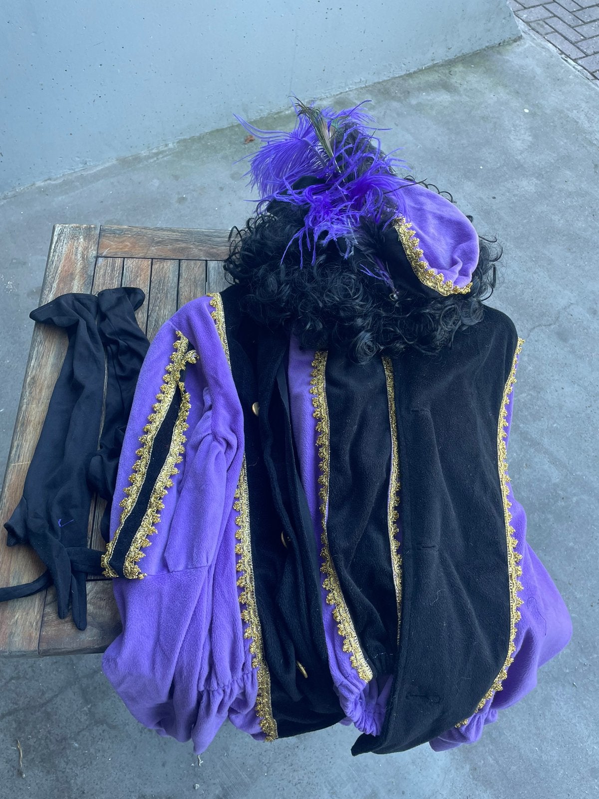 Zwarte Pietenpak paars zwart sinterklaas, Ophalen of Verzenden, Gebruikt