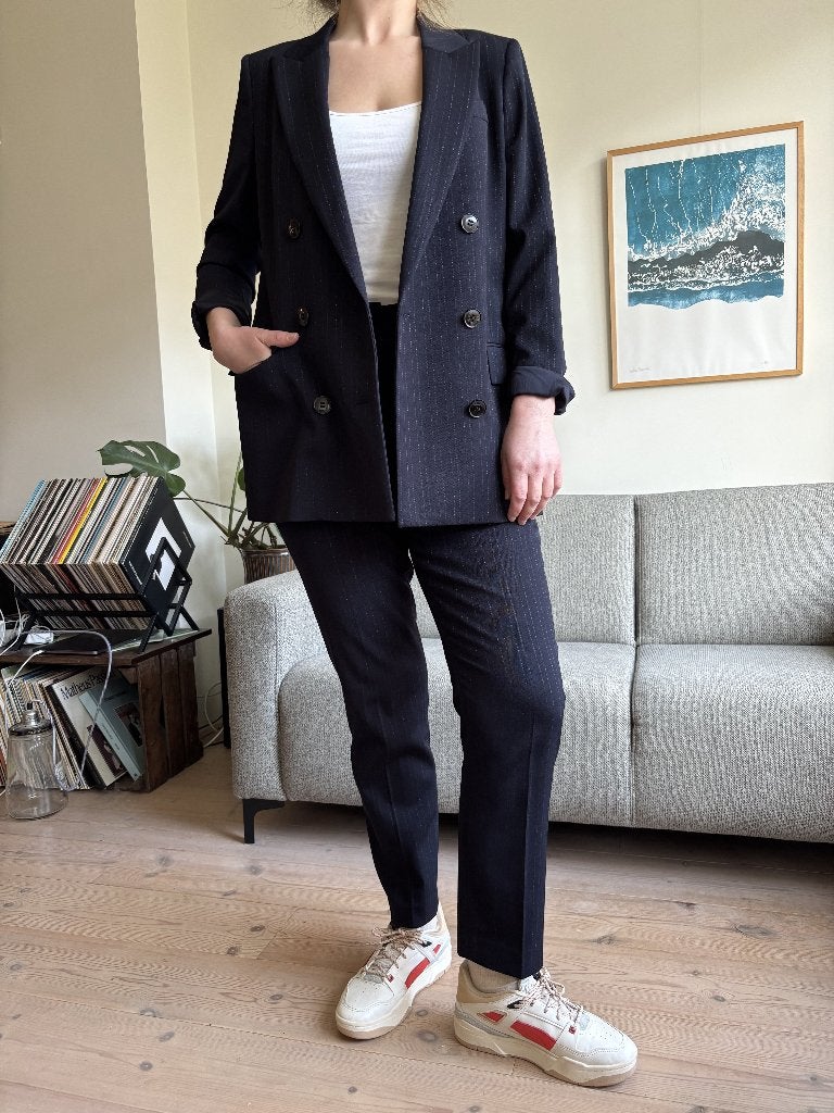Pak REISS, Kleding | Dames, Jasjes, Kostuums en Pakken, Kostuum of Pak, Blauw, Maat 42/44 (L), Ophalen of Verzenden