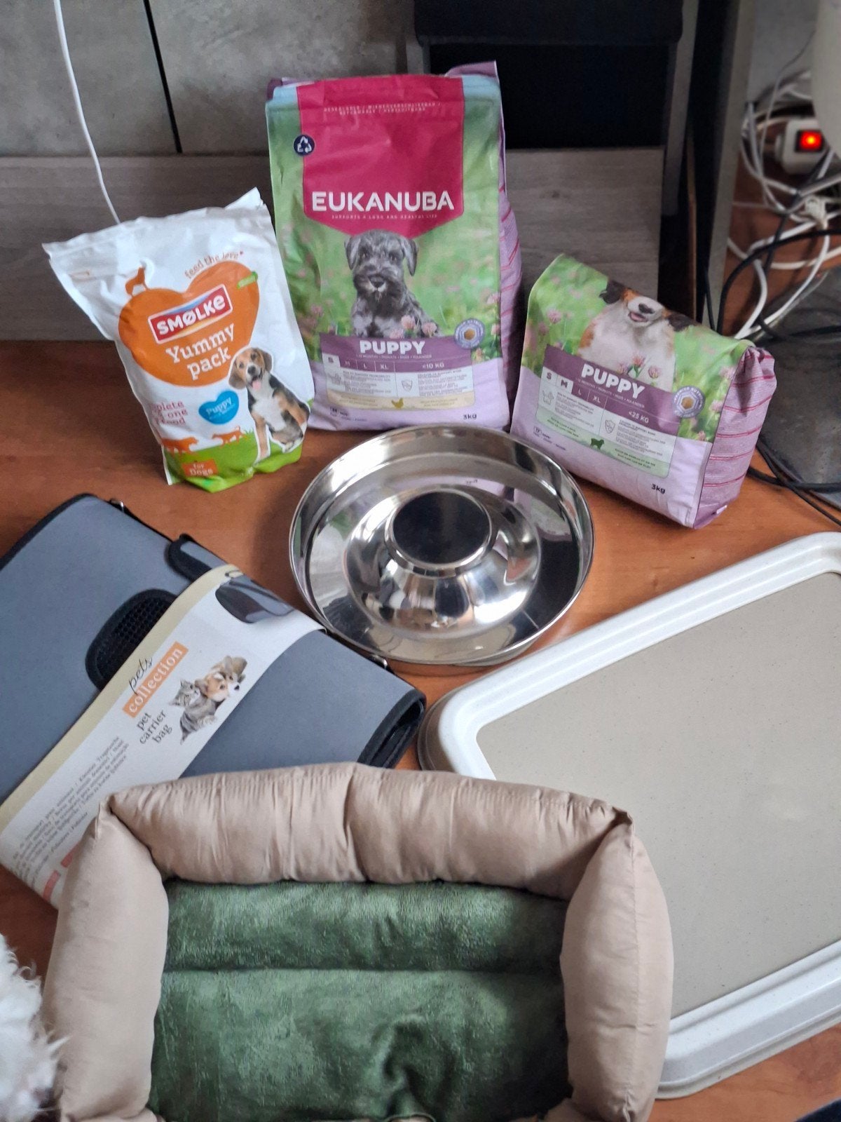 Reismand, hondenmand, puppyvoer, voerbak, puppytoilet, Dieren en Toebehoren, Ophalen of Verzenden