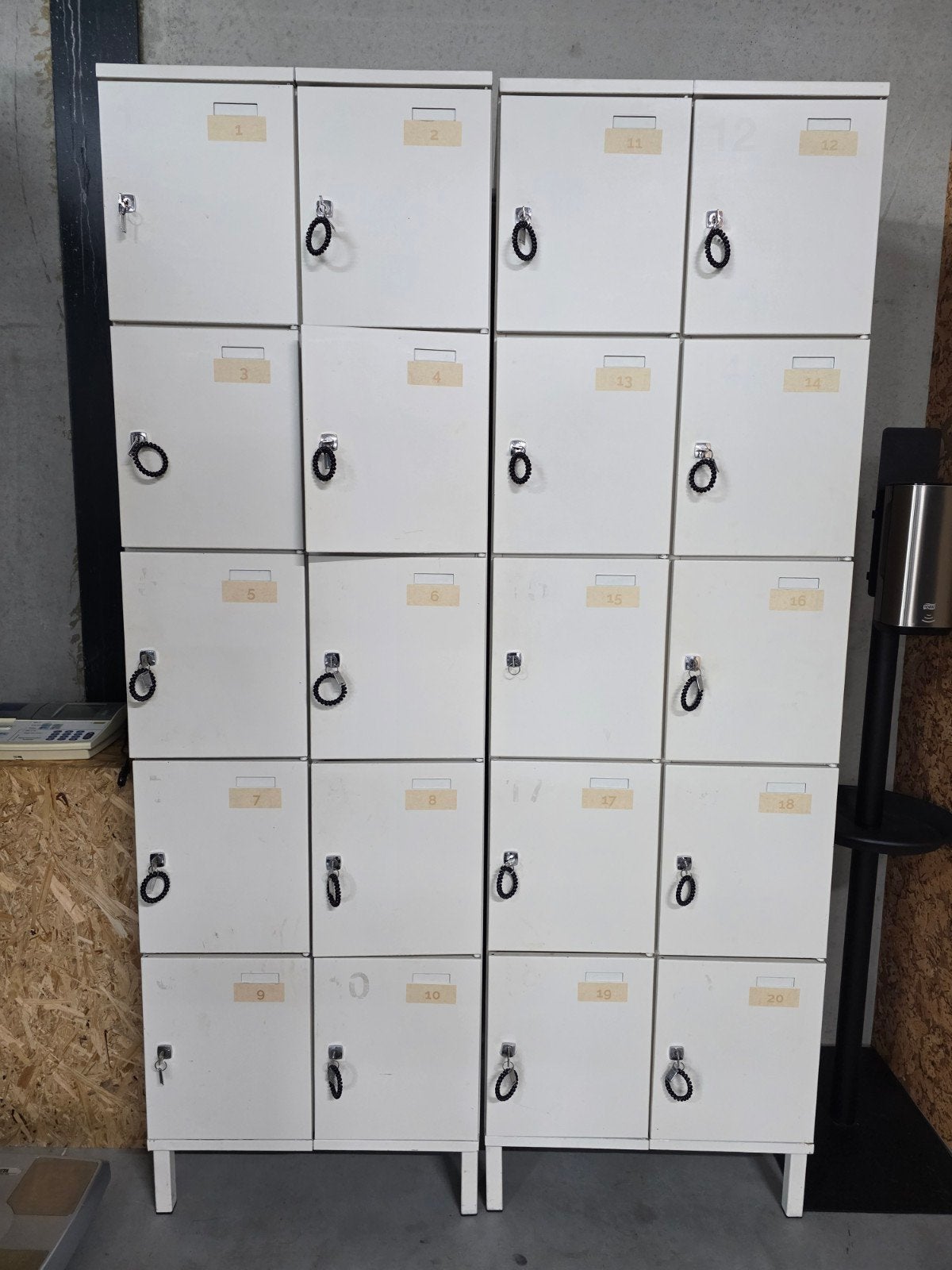 kluisjes / lockers, Ophalen, Gebruikt