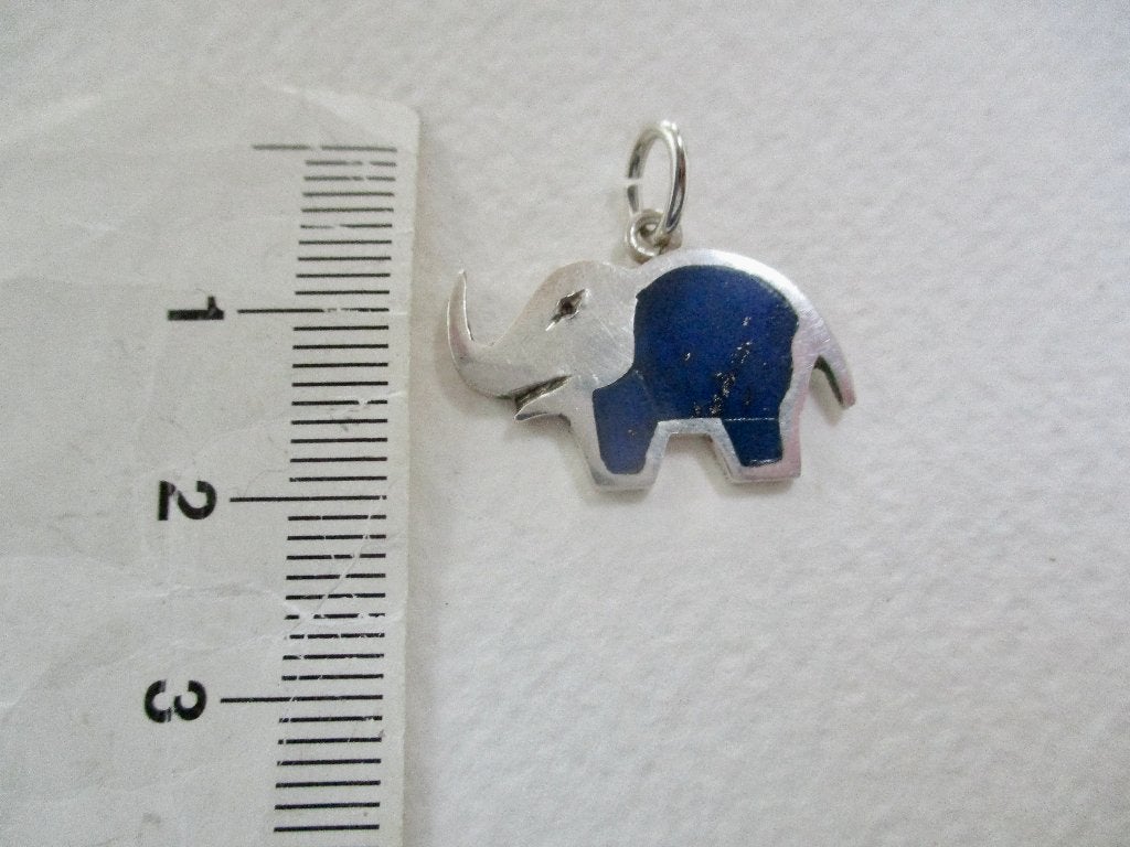 Zilveren OLIFANTje hanger mooi met Lapis Lazuli echt zilver, Sieraden, Tassen en Uiterlijk, Verzenden, Zo goed als nieuw, Zilver