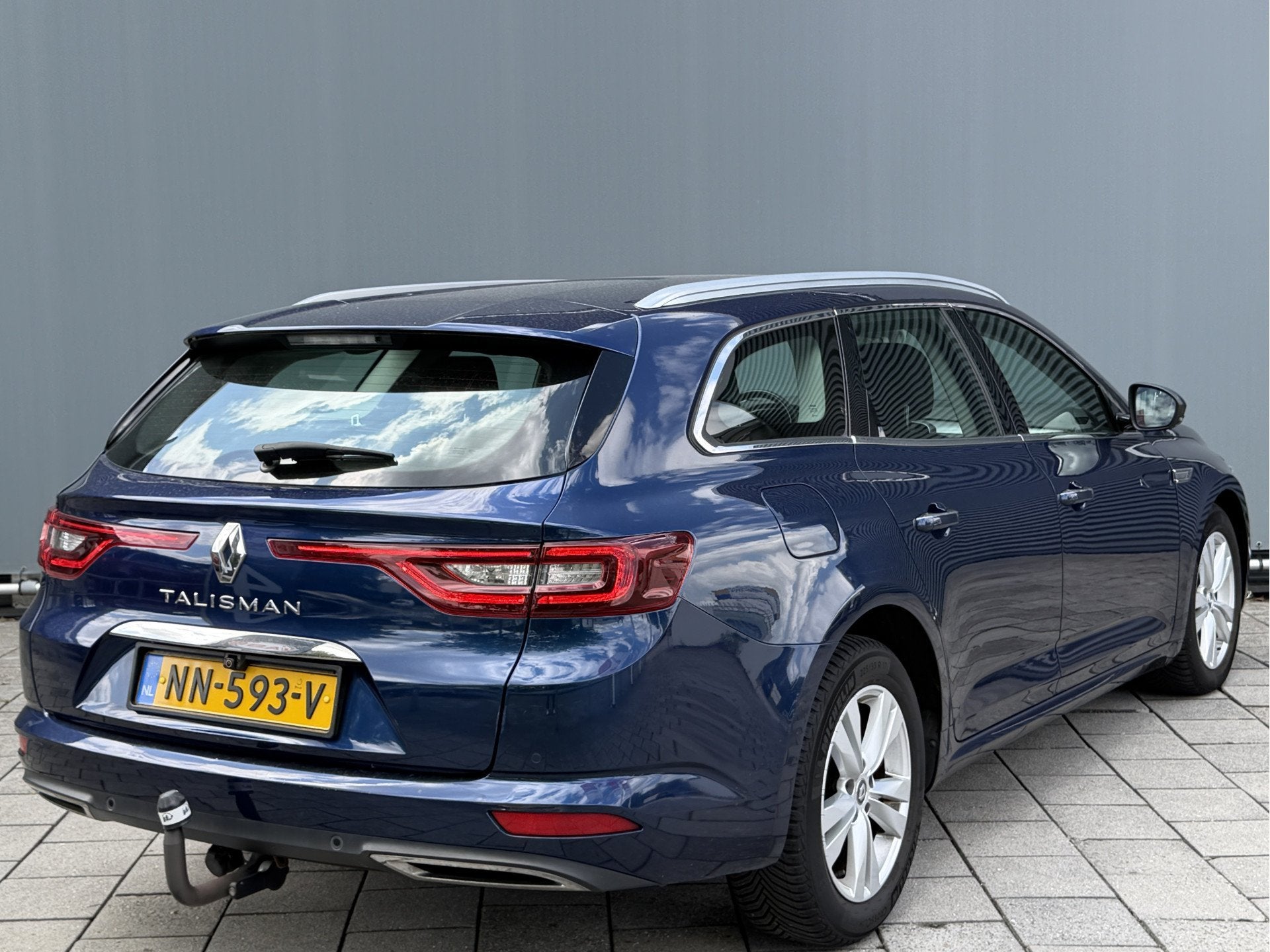 Renault Talisman Estate BWJ 2017 | 1.6TCe 150PK Zen AUTOMAAT, Auto's, Gebruikt, 4 cilinders, Blauw, 1465 kg