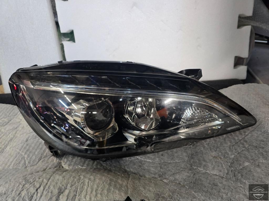 Peugeot 308 T9 Facelift 2019+ LED Koplamp Rechts 9816990580, Auto-onderdelen, Taurusavenue 1
2132 LS  Hoofddorp, NL, Gebruikt
