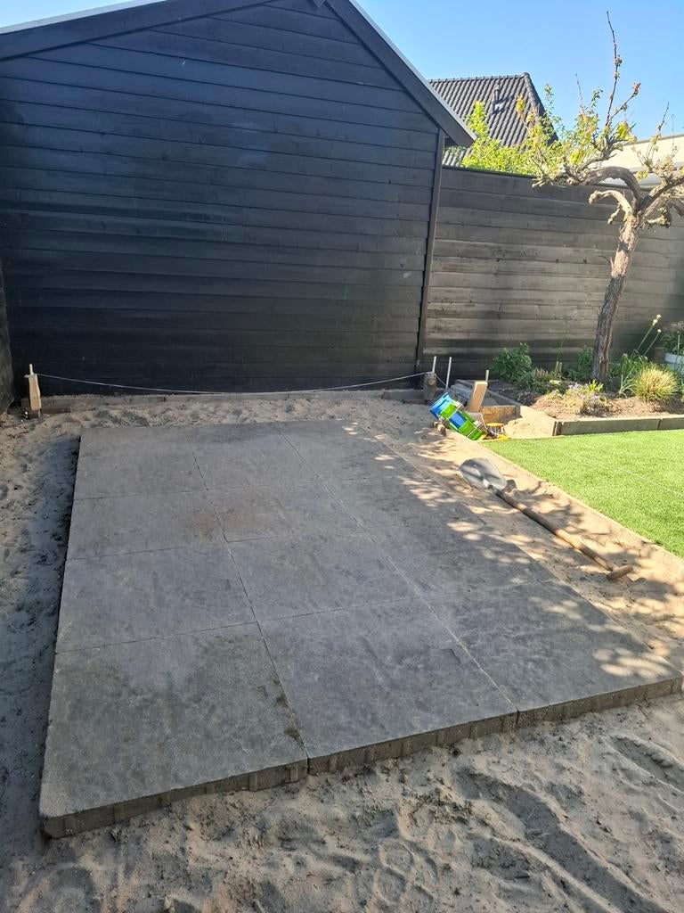 Gratis afhalen - Betontegels grijs - 60x60 21 stuks- 7,56 m2, Tuin en Terras, Tegels en Klinkers, Ophalen, Beton, Terrastegels