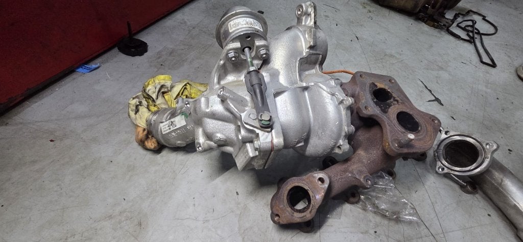Turbo 144107692R 821943 1.6 dCi biturbo Trafic 3 Vivaro B, Ophalen of Verzenden, Gebruikt, Fiat