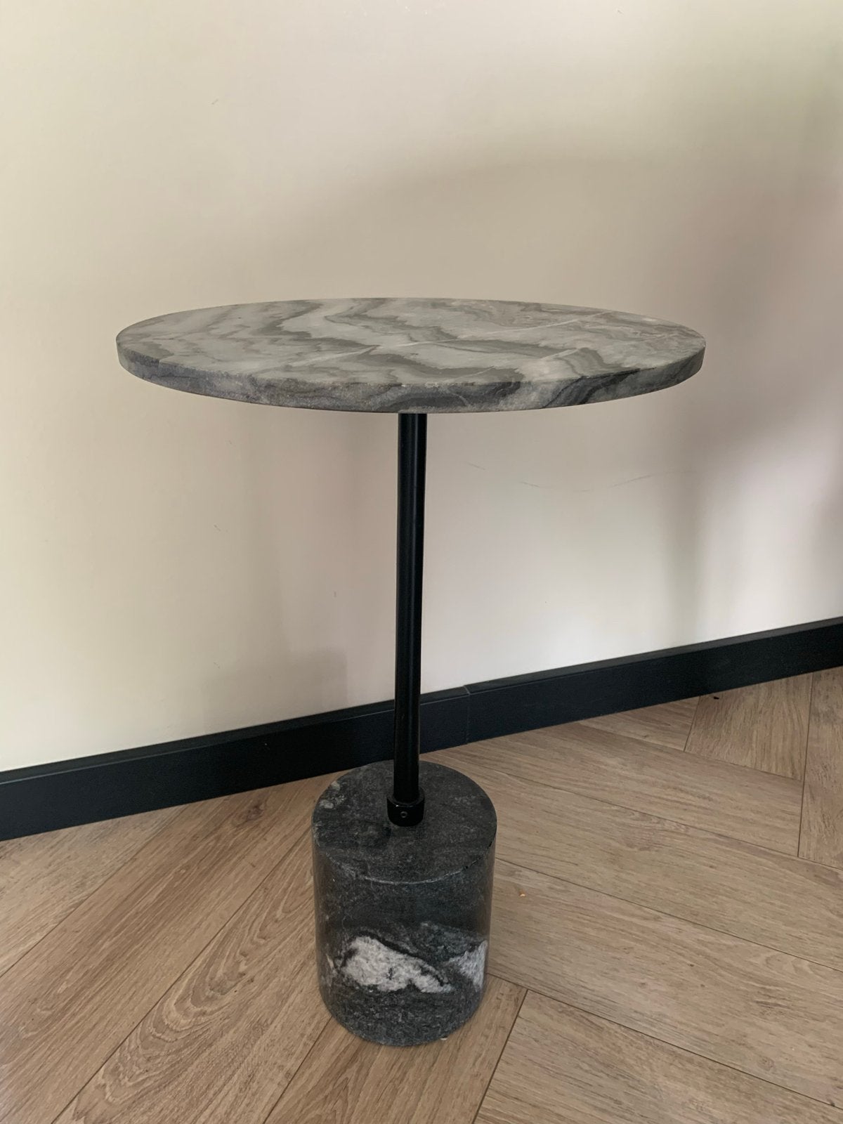Katwei marmeren bijzettafel - 57,5 cm hoog, Ø 37 cm, Overige materialen, Minder dan 55 cm, Rond, Zo goed als nieuw