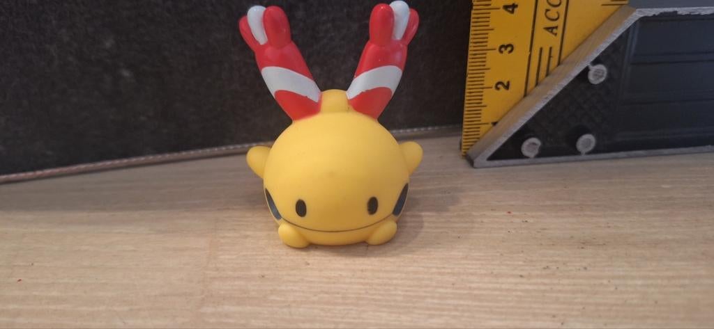 Pokémon poppetje Chingling bandai 2006 nintendo (14925), ., Bandai, Ophalen of Verzenden, Zo goed als nieuw