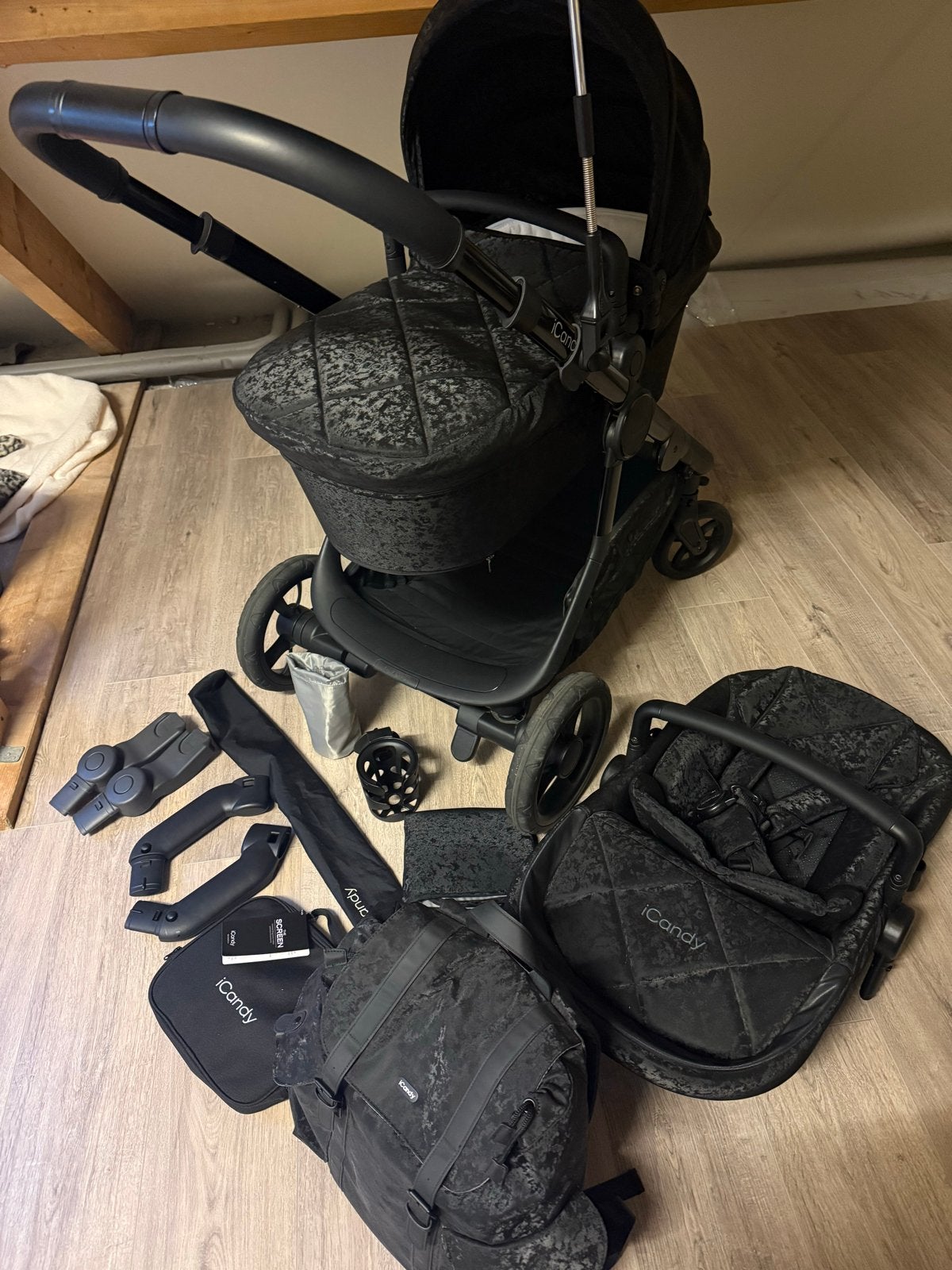 iCandy Combiwagen - Complete set met accessoires, Kinderen en Baby's, Zo goed als nieuw, Combiwagen, Met autostoeltje, Ophalen