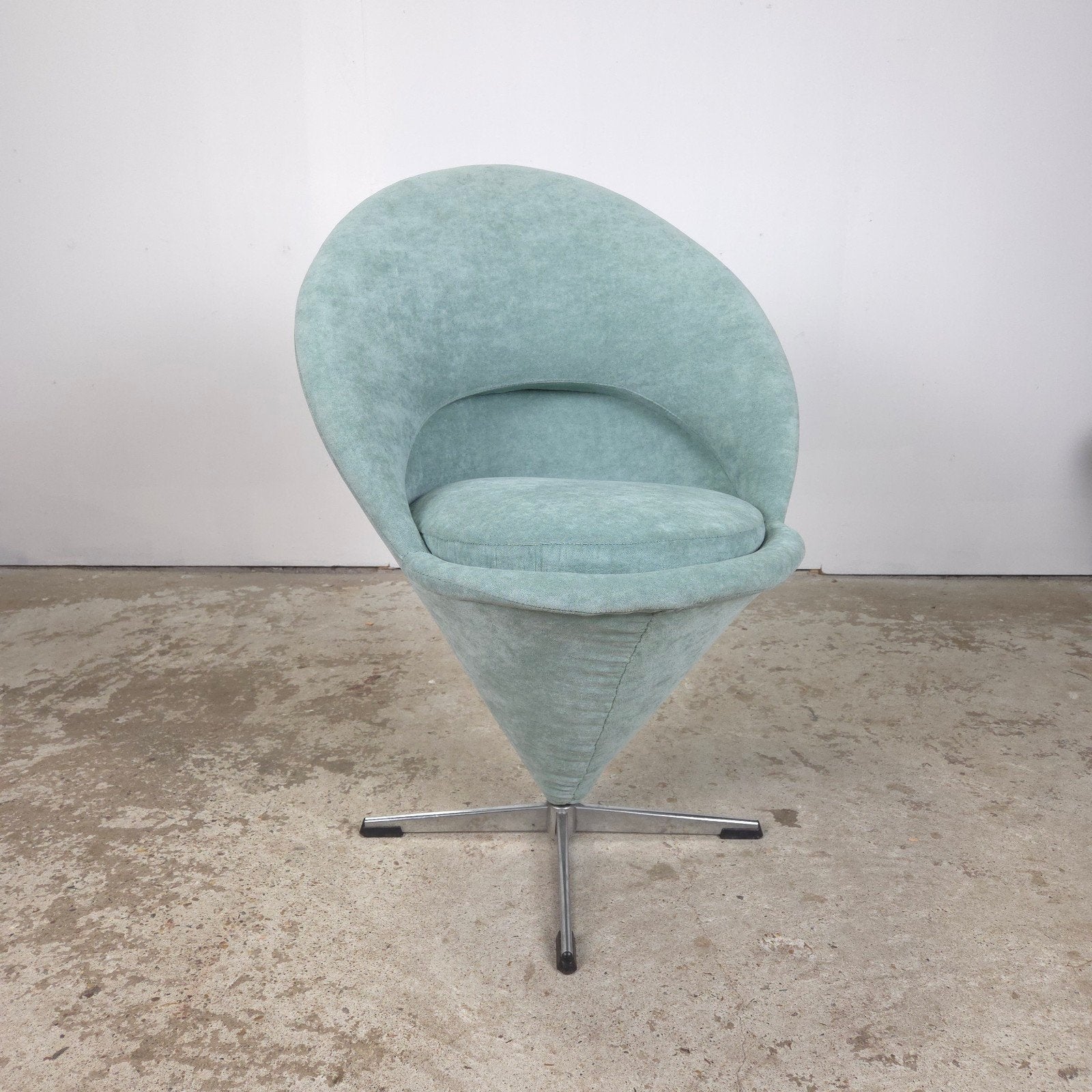 Verner Panton, Vintage jaren 60 'Cone Chair' draaistoel, Ophalen, Vitra, Scandinavisch, Mid Century, Gebruikt, Minder dan 75 cm
