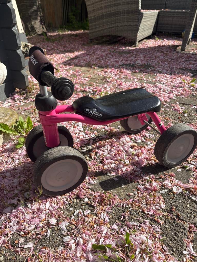 Puky loopfiets roze - perfect voor de kleintjes, Kinderen en Baby's, Speelgoed | Buiten | Voertuigen en Loopfietsen, Gebruikt