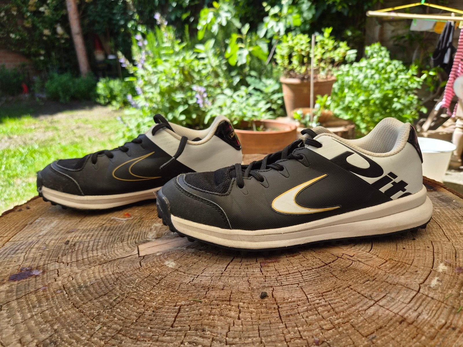 Dita kinder veldhockey schoenen maat 36, Ophalen of Verzenden, Zo goed als nieuw, Schoenen