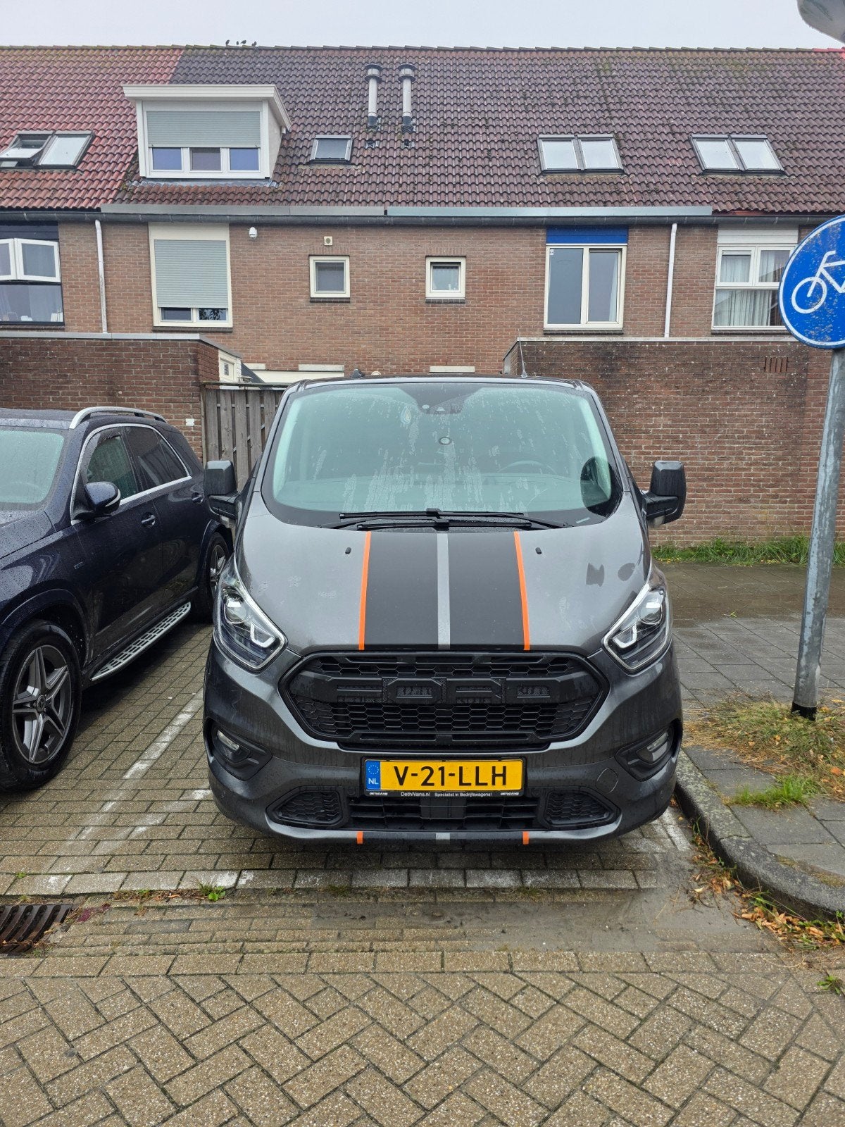 Ford transit Custom  , grijs,  2019, automatic,  185PK,, 1995 cc, 4 cilinders, Elektrische ramen, Leder
