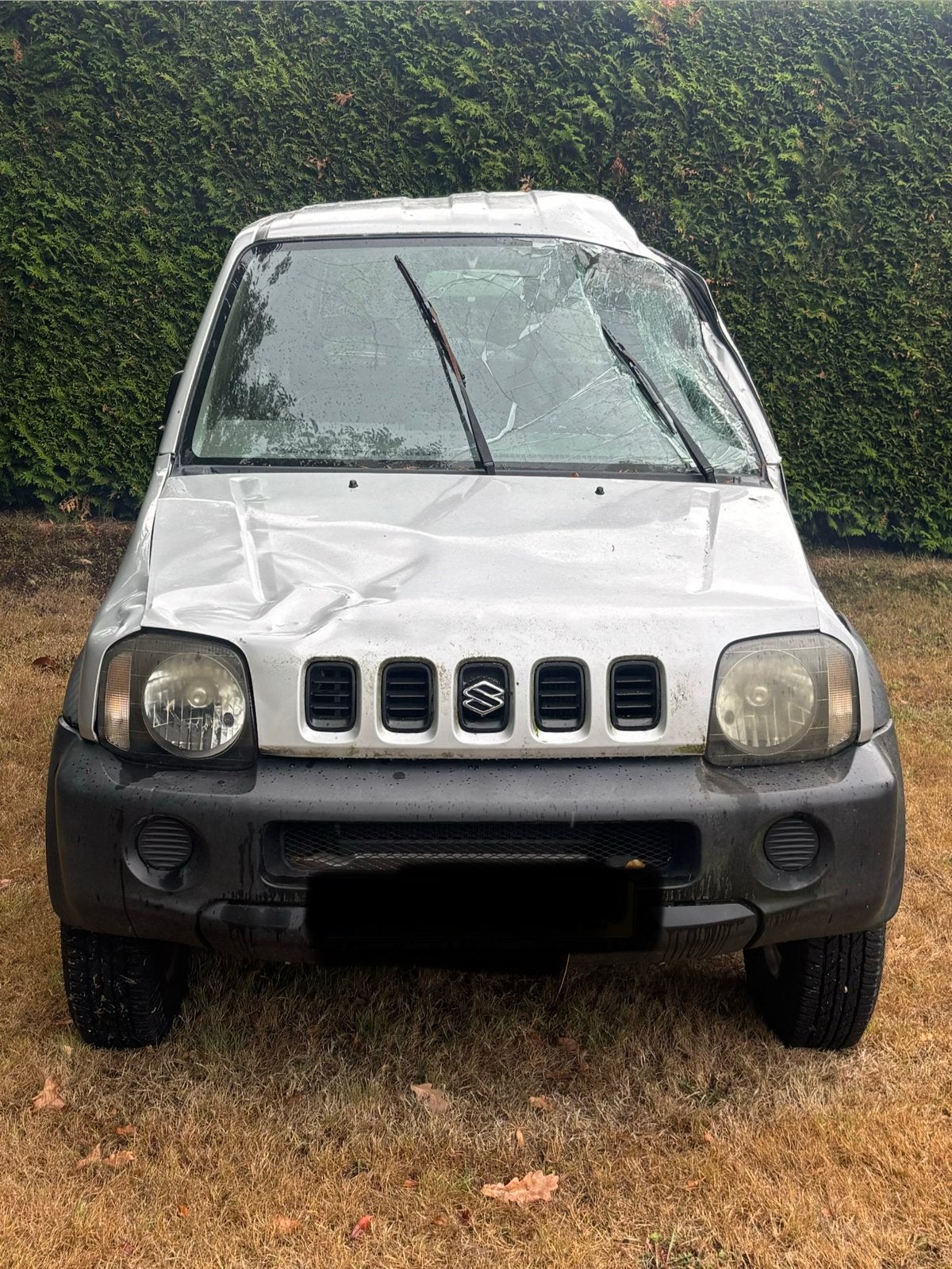 Suzuki Jimny 1.3 2WD N.A.P 1999 Grijs schade, 13 km/l, 40 €/maand, 4 cilinders, 4 stoelen