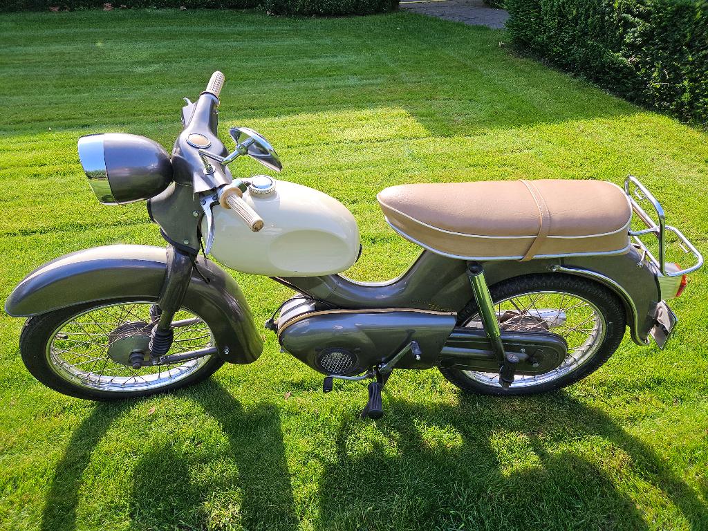 Kreidler eitank  1965 in originele staat 3 voetversnelling, Fietsen en Brommers, Ophalen, Gebruikt, 3 versnellingen