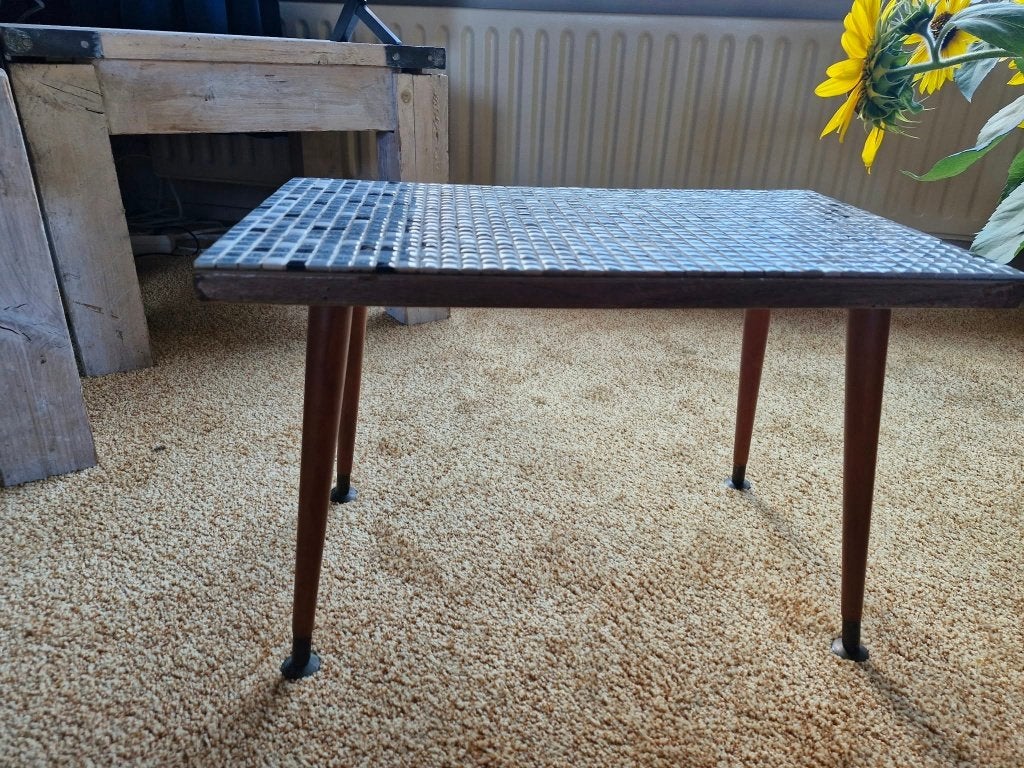 vintage tafeltje met ingelegd mozaiek, Ophalen