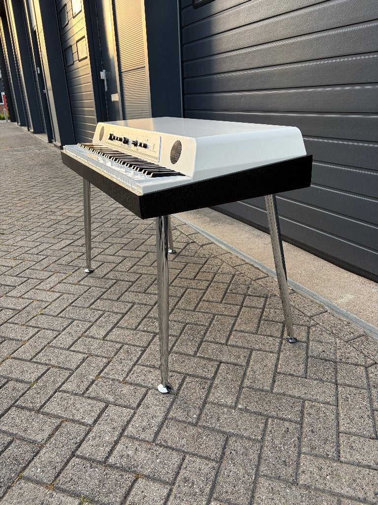 Waldorf Zarenbourg in zgan staat, compleet met flightcase, Muziek en Instrumenten, Zo goed als nieuw, Midi-aansluiting, 76 toetsen