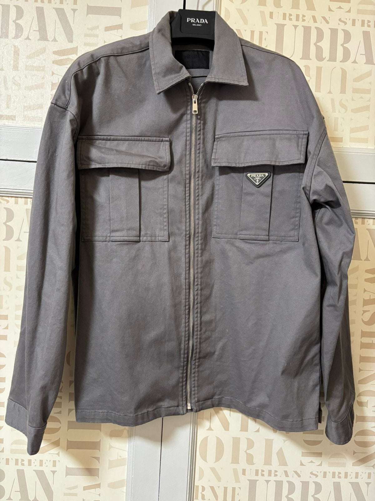 Grijze Prada-jas 2025 L/XL, Kleding | Heren, Verzenden, Zo goed als nieuw, Maat 56/58 (XL), Zwart