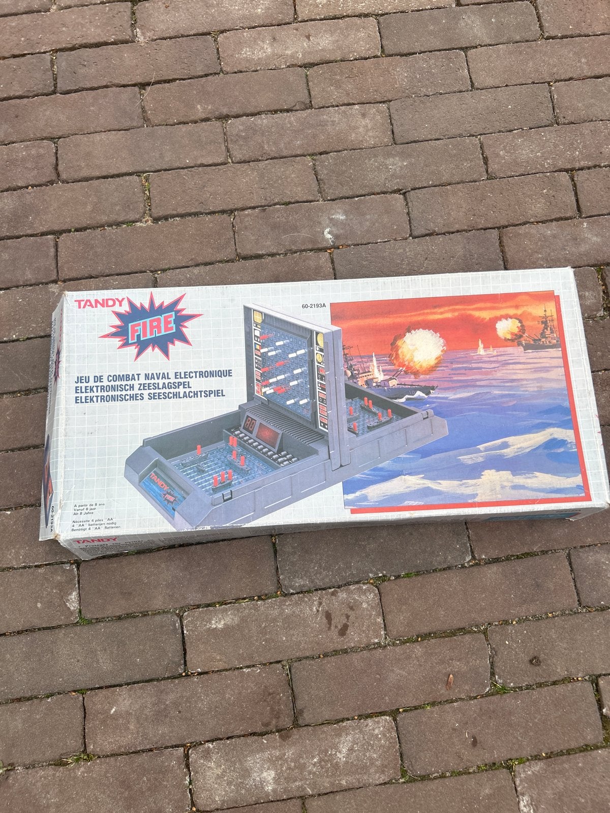 Vintage tandy fire compeel zeeslag in doos, Ophalen of Verzenden, Gebruikt, Jongen of Meisje