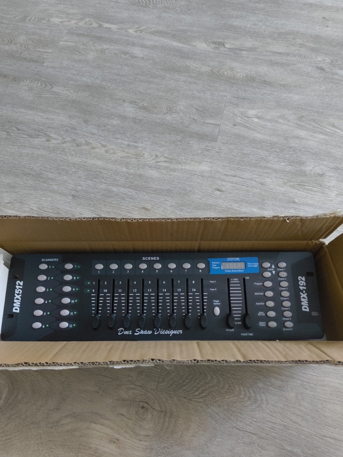 SPLINTERNIEUWE DMX 512 controller, Ophalen of Verzenden, Nieuw, Licht, Geluidgestuurd