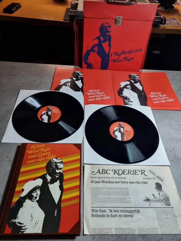 Orig,'tKOFFERTJEvanWIM KAN/40jrCORRY,2-LP, BOEK/KRANT,Inwst!, Cd's en Dvd's, Vinyl | Nederlandstalig, Zo goed als nieuw, Boxset