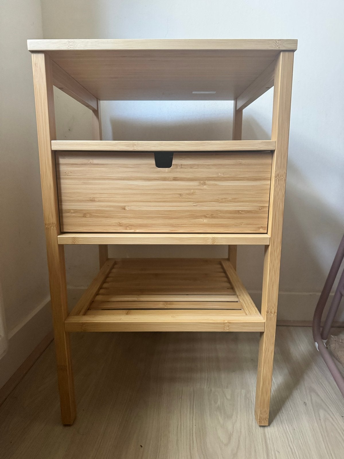 IKEA Nachtkastje/Bijzettafel met Lade - Zo goed als nieuw, Huis en Inrichting, Ophalen, Minder dan 55 cm, Vierkant, Zo goed als nieuw