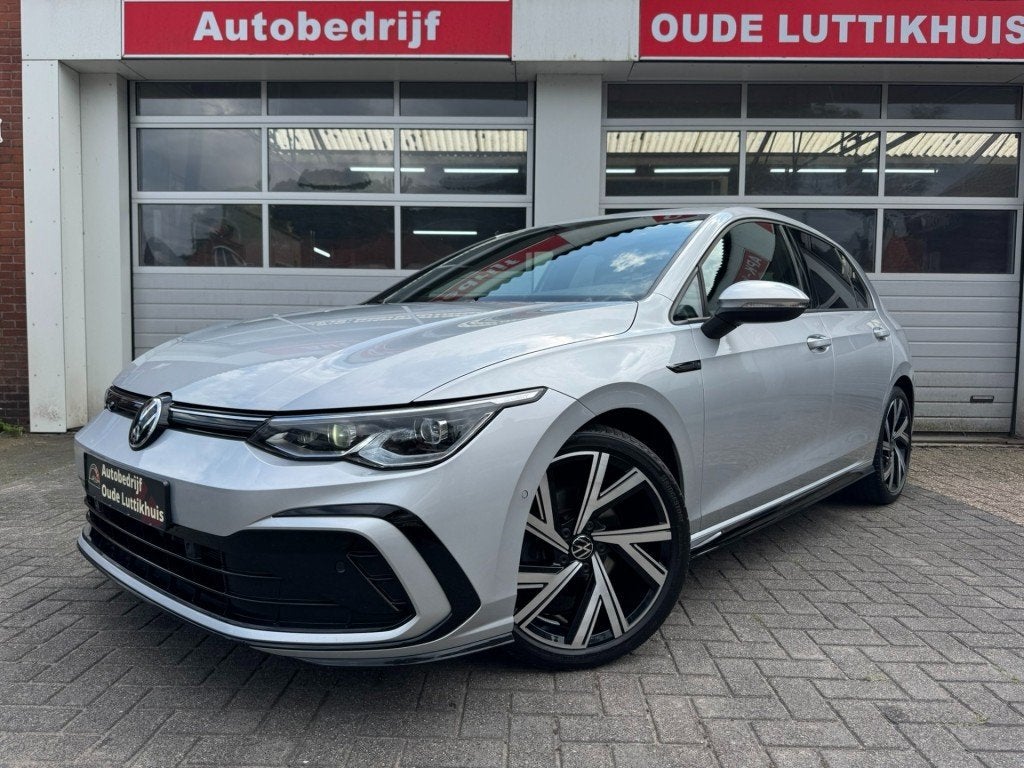Volkswagen GOLF 1.5 eTSI 150PK DSG R-Line Camera ACC IQ.Ligh, Automaat, Huisgarantie, 4 cilinders, Bedrijf