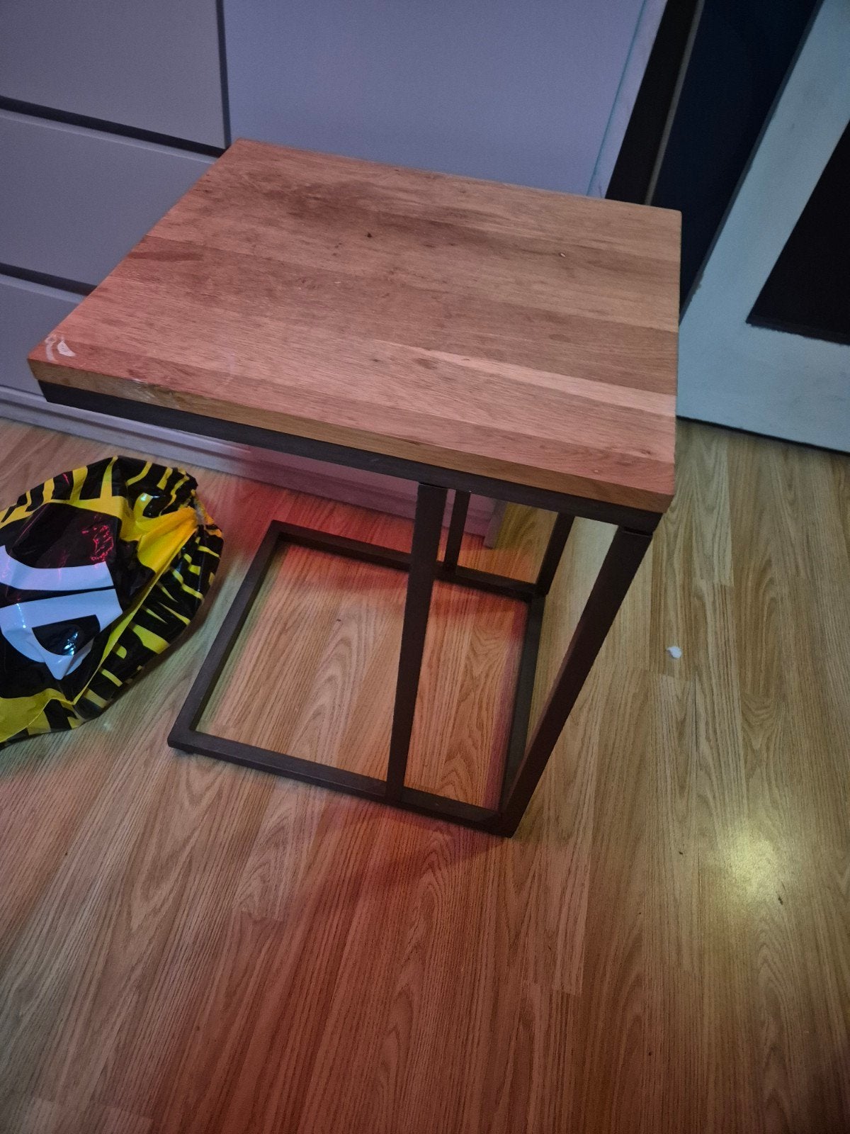 Hout Bijzettafel / Laptop Tafel - Hout en Metaal, Huis en Inrichting, Tafels | Bijzettafels, Minder dan 55 cm, Gebruikt, Vierkant