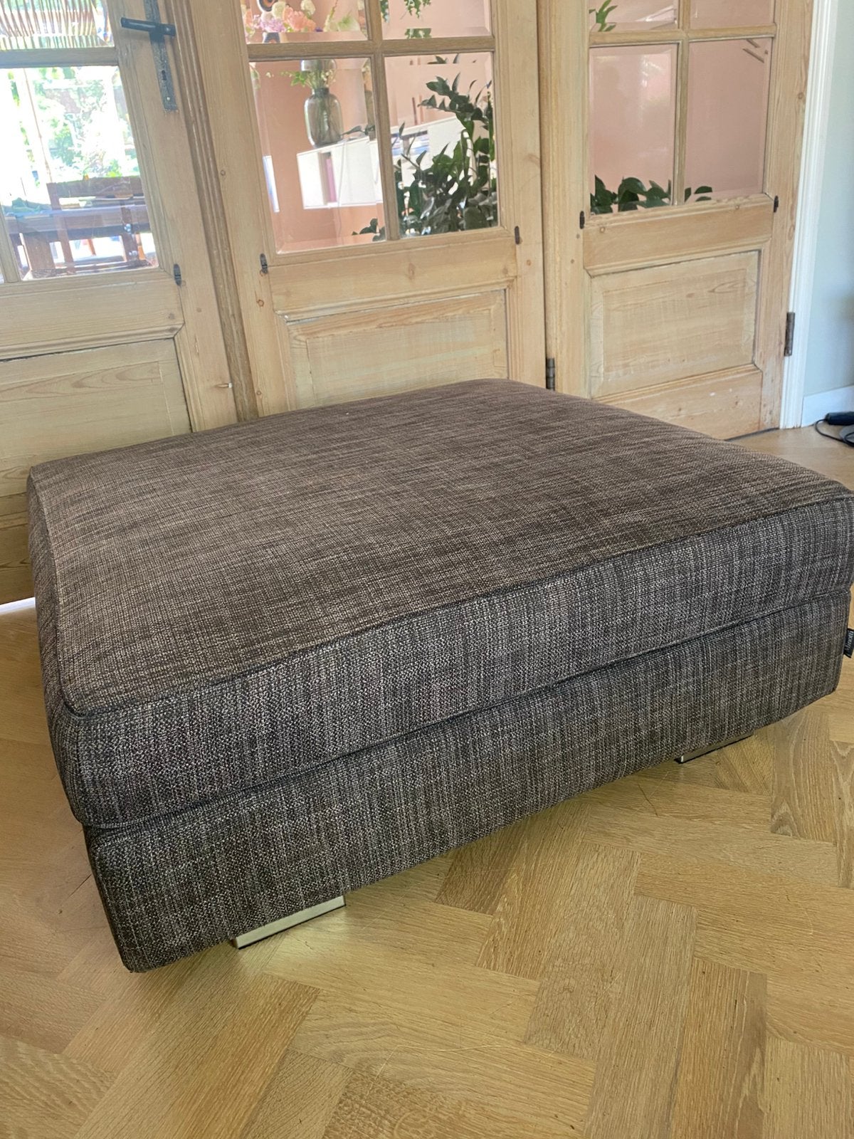 Grote Minotti hocker, Huis en Inrichting, Ophalen, Gebruikt, Vierkant, 75 tot 100 cm