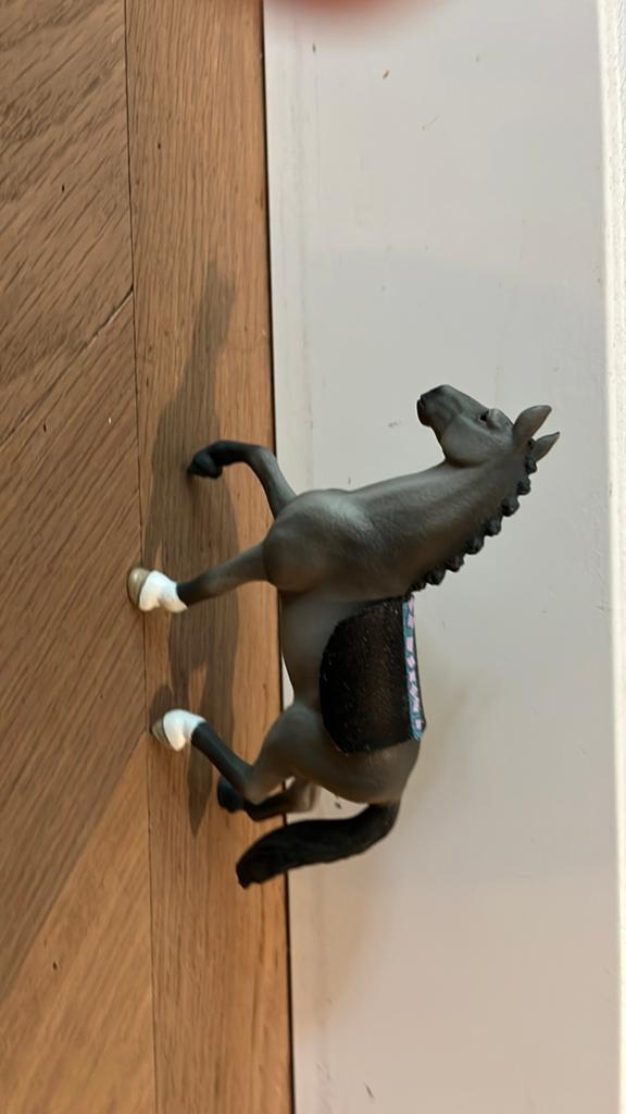 Schleich dekje ZONDER PAARD, Ophalen of Verzenden, Zo goed als nieuw, Paard, Beeldje of Figuurtje