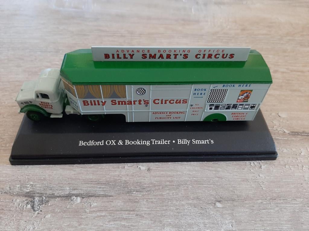 Bedford OX & Booking Trailer Billy Smart's Circus model, Hobby en Vrije tijd, Modelbouw | Auto's en Voertuigen, Nieuw, Truck, 1:50 of kleiner