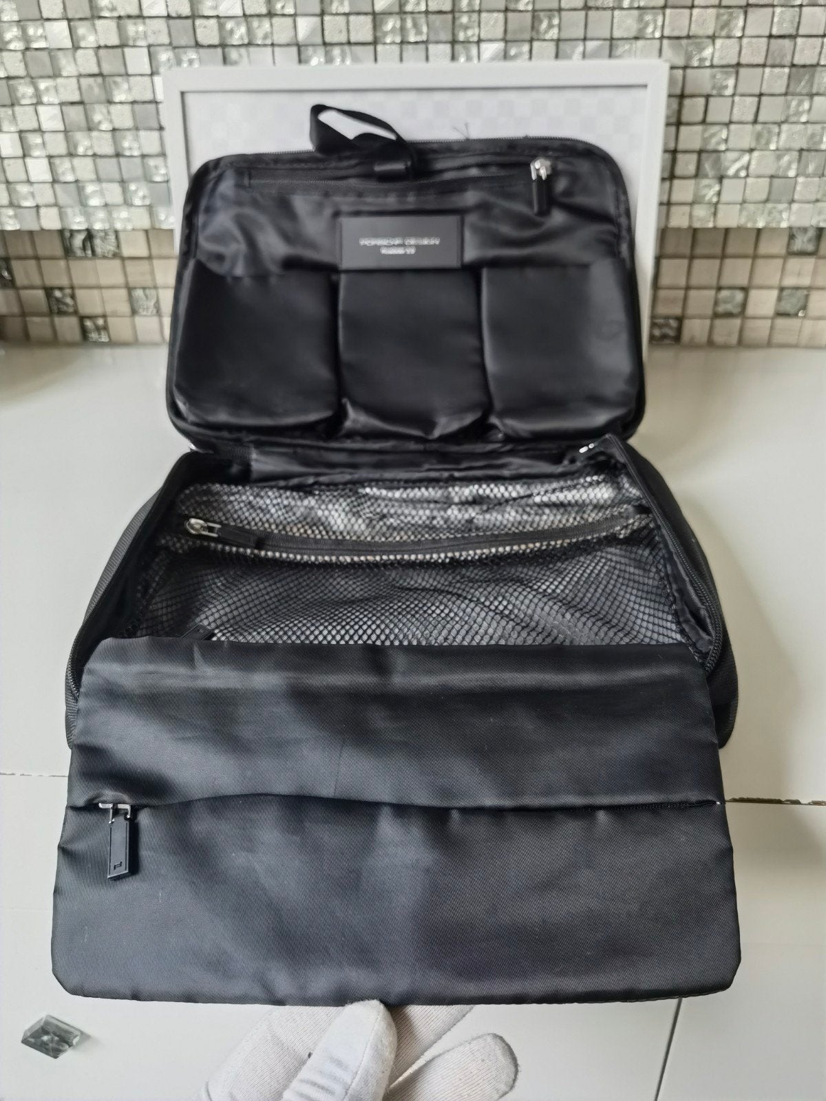 origineel porsche design beautycase / toilettas of make-up t, Sieraden, Tassen en Uiterlijk, Ophalen of Verzenden, Zo goed als nieuw