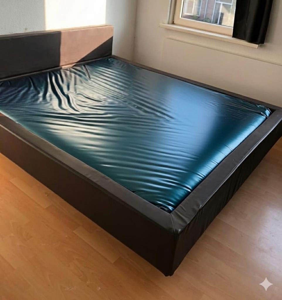 Comfortabel California King waterbed met verwarmingselement, Ophalen, Gebruikt, 210 cm, Tweepersoons