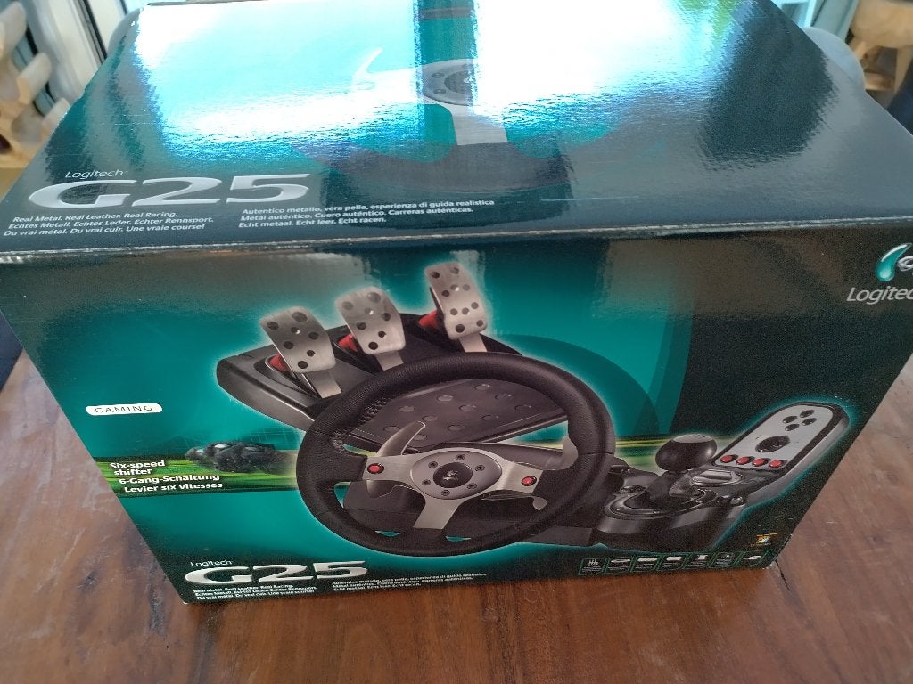 Logitech G25 stuurwiel + pedalen + gear shifter, Spelcomputers en Games, Spelcomputers | Overige Accessoires, Racestuur, Gebruikt