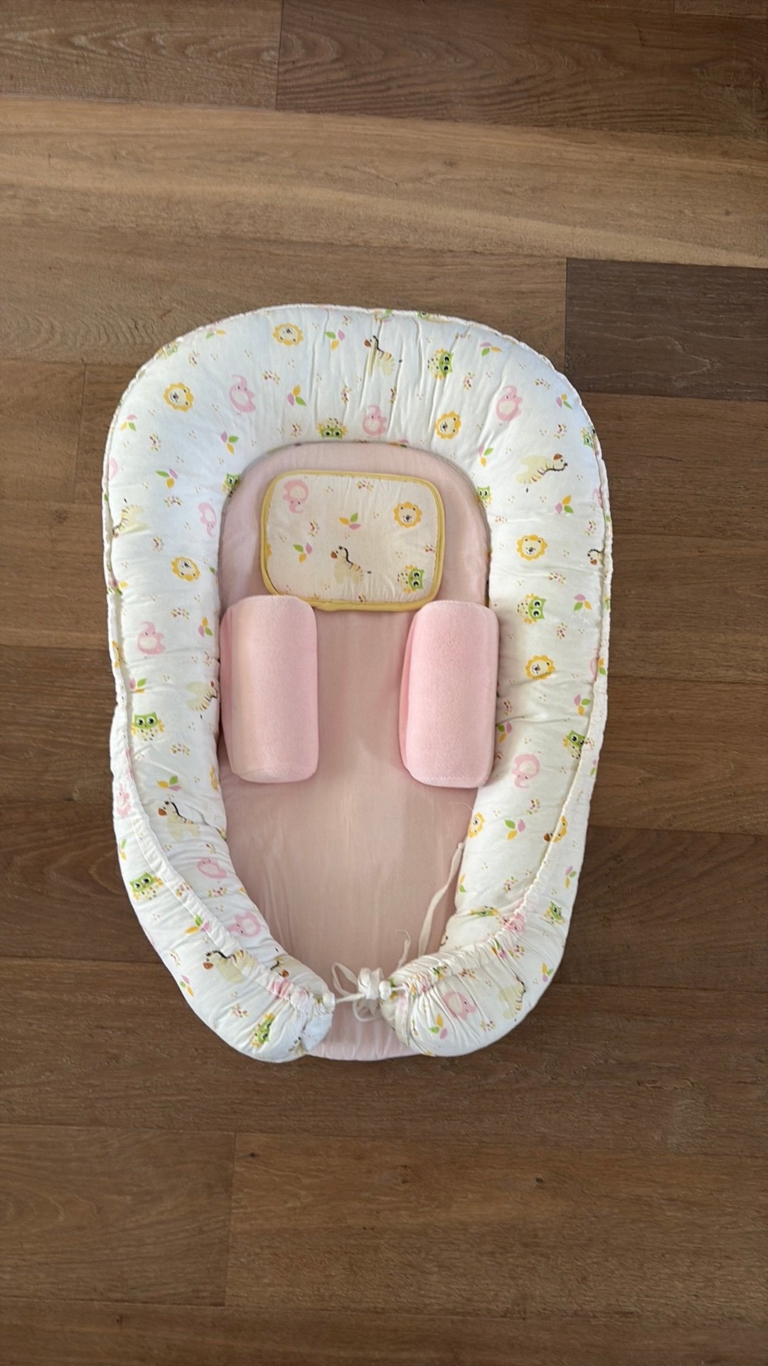 Babynestje., Ophalen, Zo goed als nieuw, Overige typen