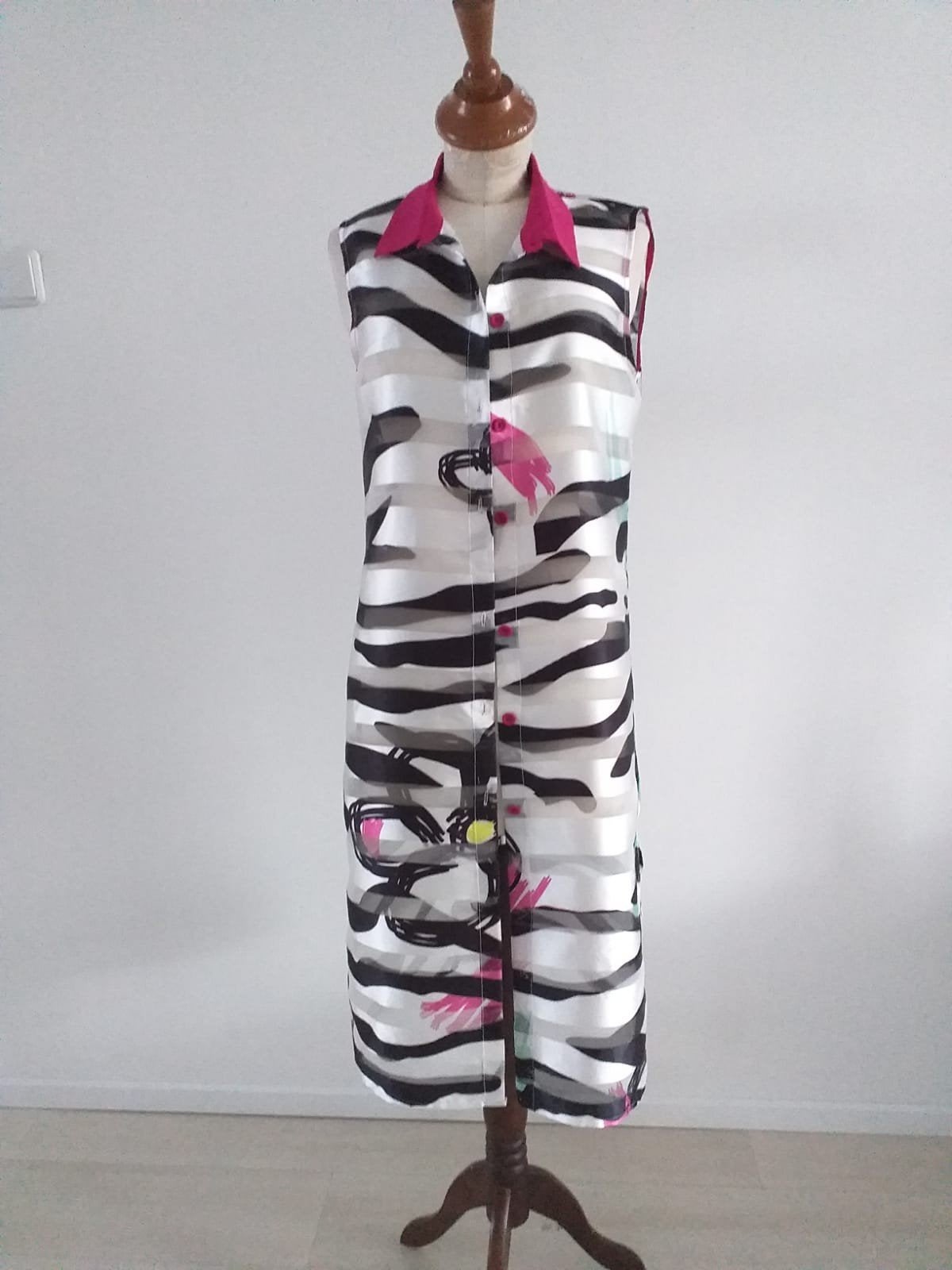 Lange blouse/jurk met zebraprint en fuchsia kraag mt m, Ophalen of Verzenden, Nieuw, Maat 38/40 (M), Roze