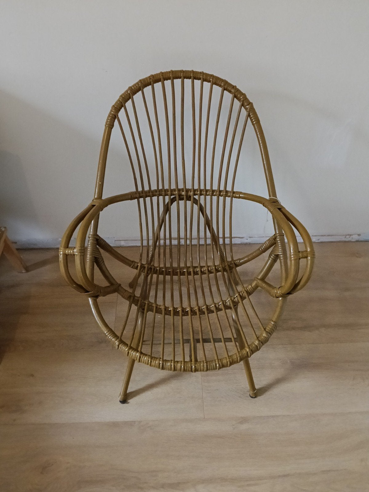 Vintage rotan stoel, Huis en Inrichting, Ophalen, Gebruikt, Bruin, Eén