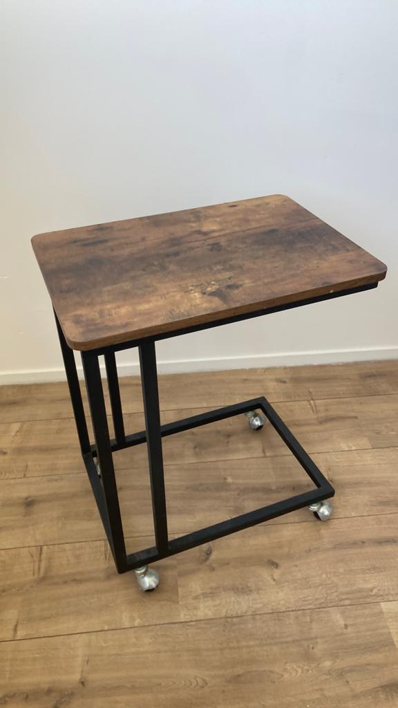 Bijzettafeltje op wieltjes, Minder dan 55 cm, Zo goed als nieuw, Rechthoekig, Ophalen