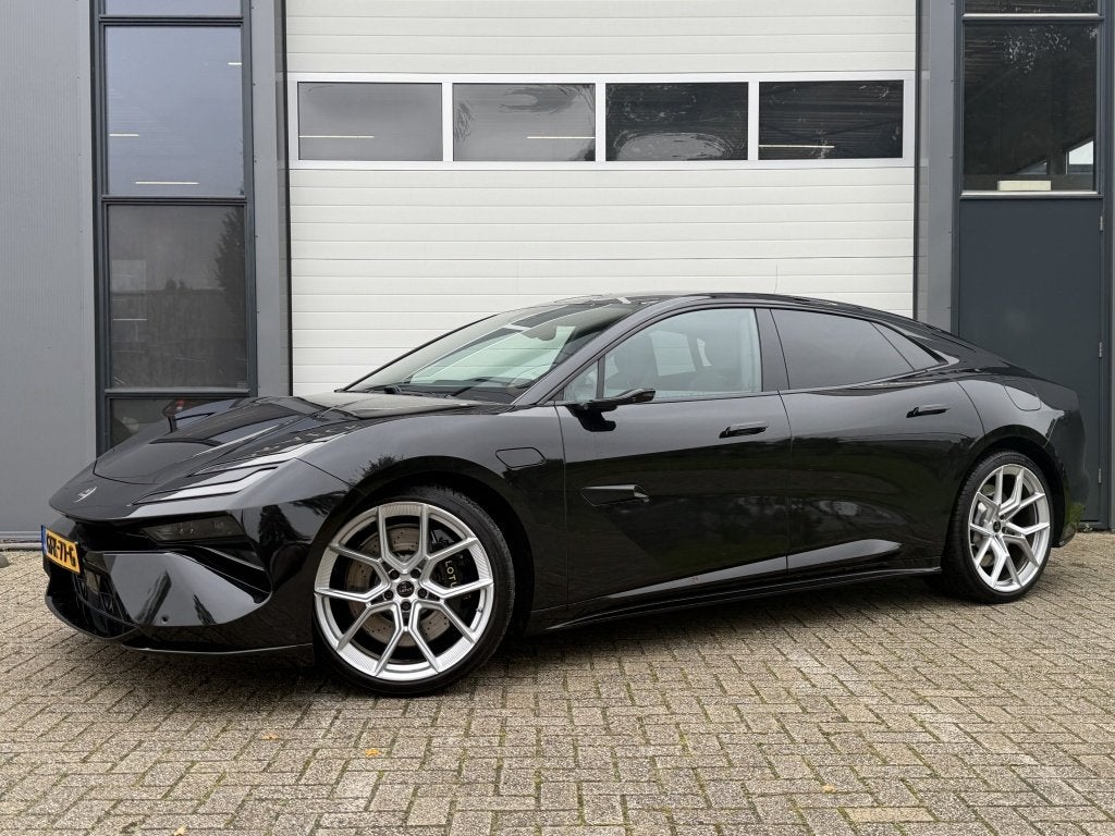 LOTUS Emeya 102 kWh 613pk S BTW, Auto's, Automaat, 0 cilinders, Gebruikt, Zwart